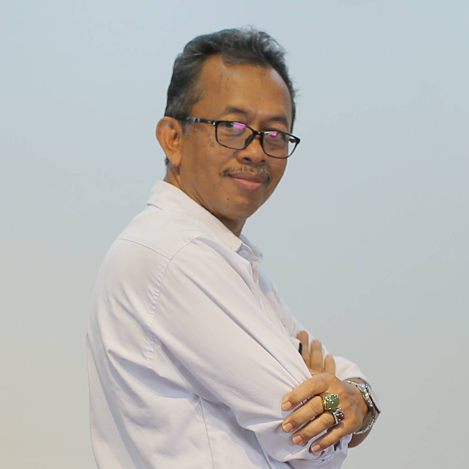 Dr. Drs. Bujang Syaifar, M.Pd.