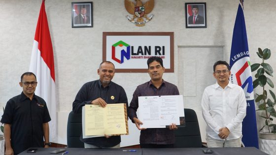 Pusjar SKMK LAN RI–FISIP UIN Ar-Raniry Teken Perjanjian Kerja Sama